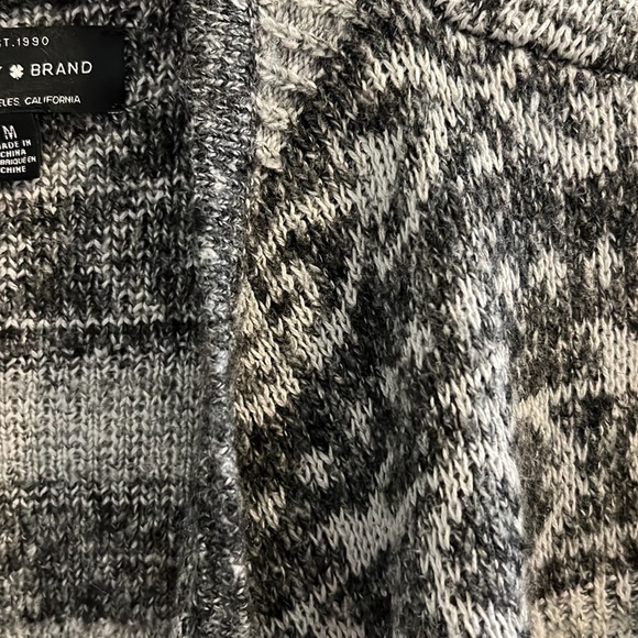 Lucy Brand 🍀 Sweater Cardigan - Picture 3 of 4